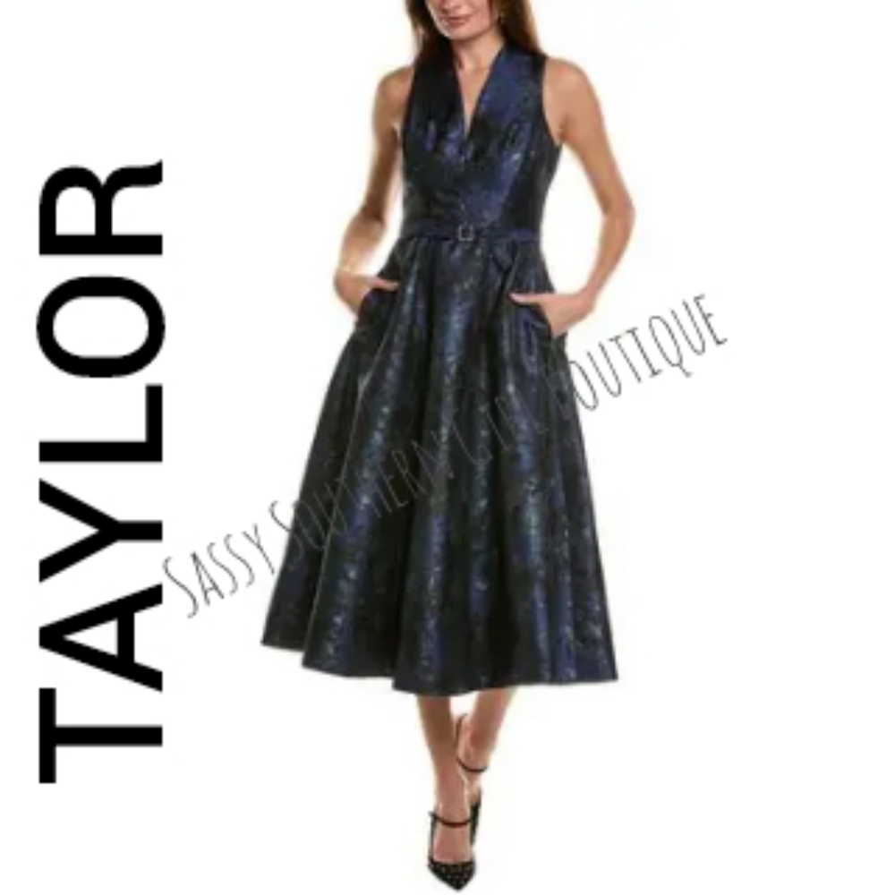 🆕⭐ Taylor Jacquard Midi Dress